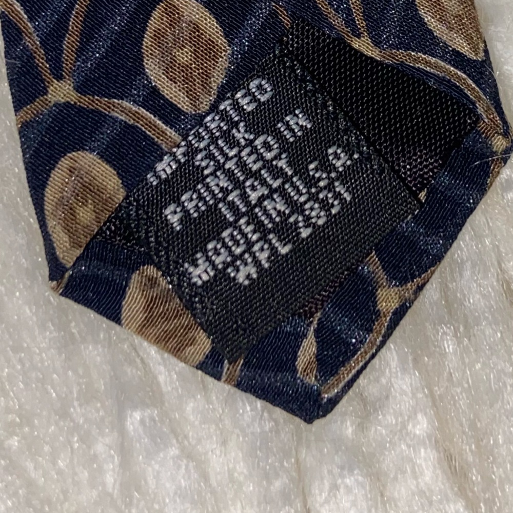 Pendleton Navy And Tan Leaf Pattern Tie - image 4